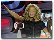 Actress Farrah Fawcett (news) accepts the Viewer's Choice Award for Favorite 'Fan-Tastic' Phenomenon for her role on 'Charlie's Angels' during a taping of the second annual TV Land Awards in Hollywood March 7, 2004. The awards show, which honors classic television series and their stars, will be telecast March 17 on the TV Land cable television channel in the United States. REUTERS/Fred Prouser 